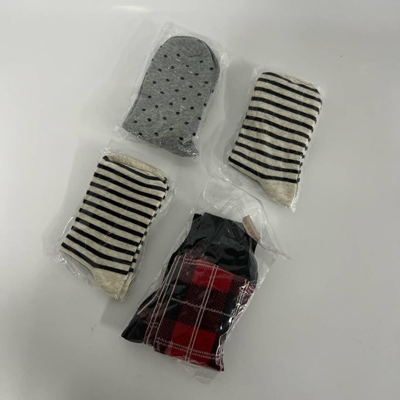 Walk Pop bundle of 4 socks new E1 55 - Picture 3 of 3